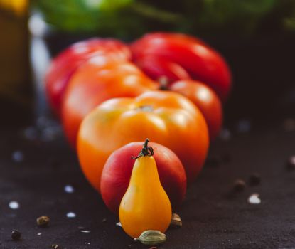 2 cans of tomatoes