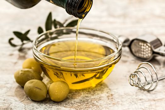 2 cds olive oil