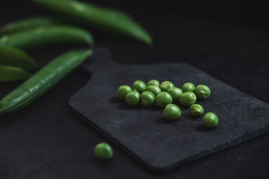 2 cups of black peas