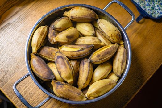3 mature medium bananas made mashed