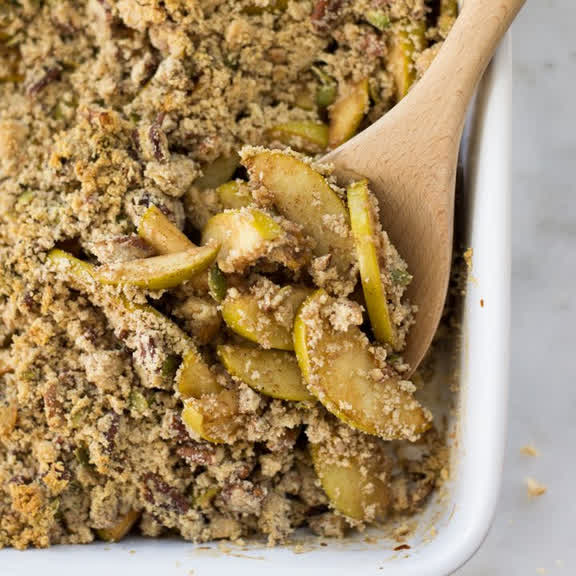 Healthy crust of pears